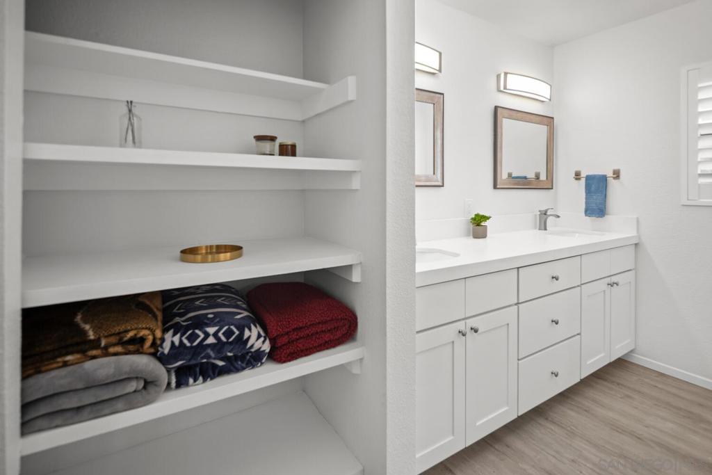 3930 Centre St 103 Property Photo 16