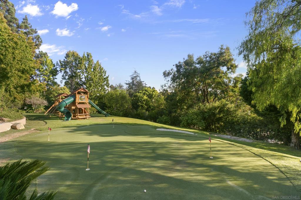 6089 Avenida Alteras Property Photo 21