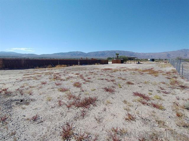Borrego Valley Rd Property Photo 3