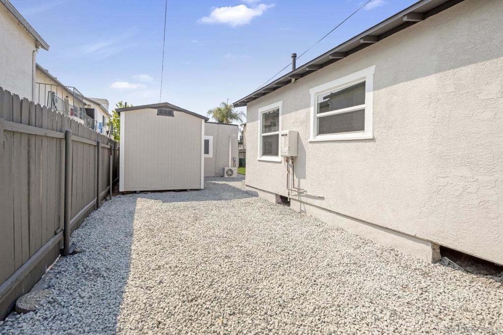 4041 4045 38th Street Property Photo 26