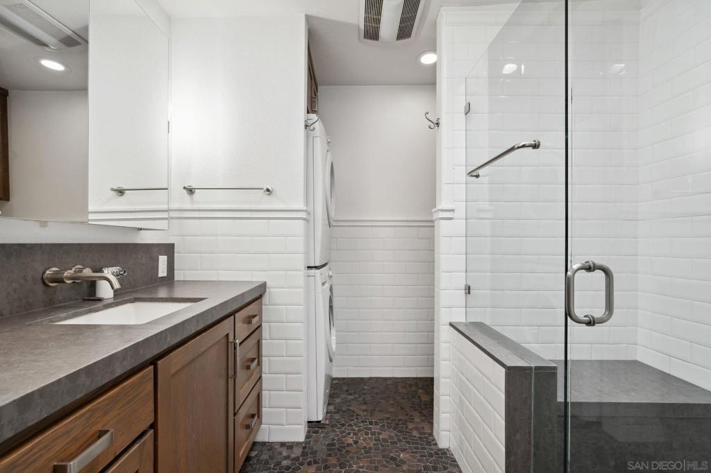3774 Keating St. Property Photo 18