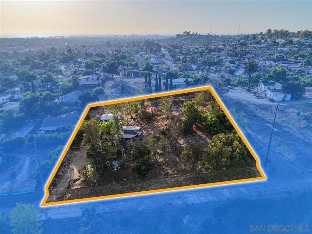 6859 Broadway Property Photo 7