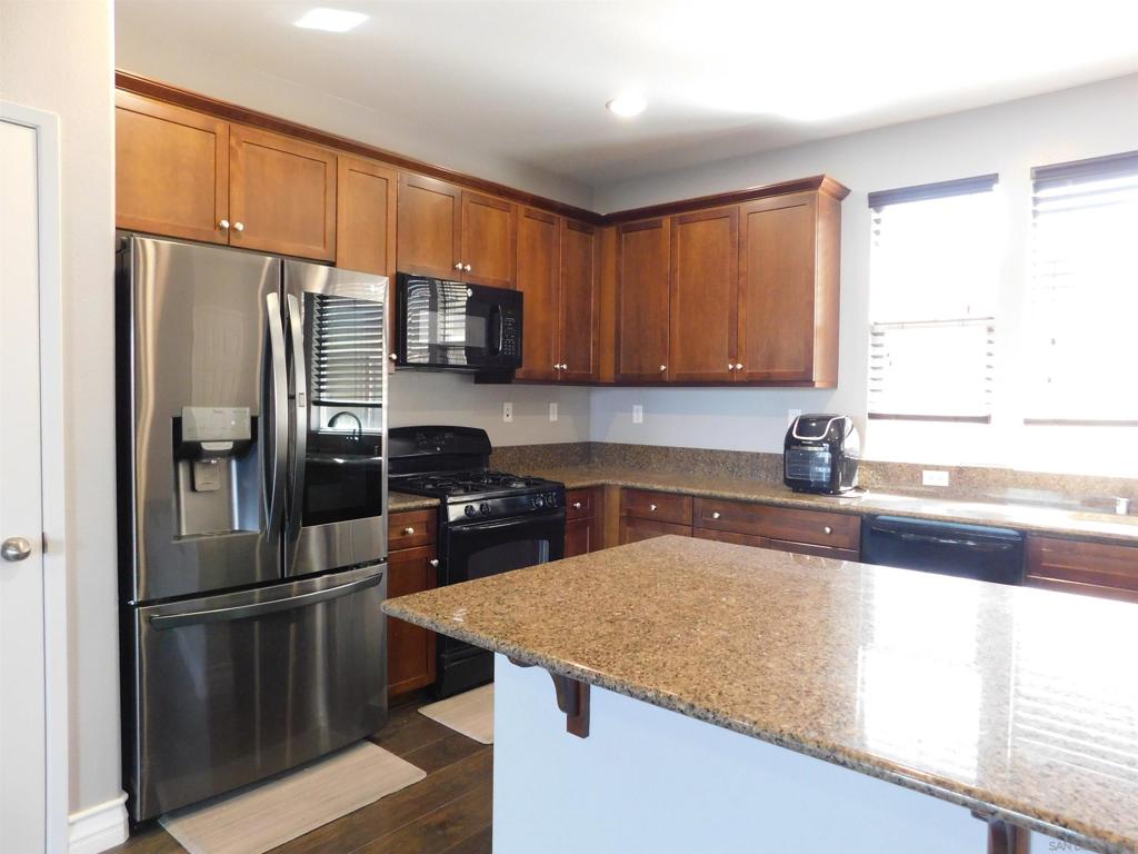 1707 Montilla Strret Property Photo 13