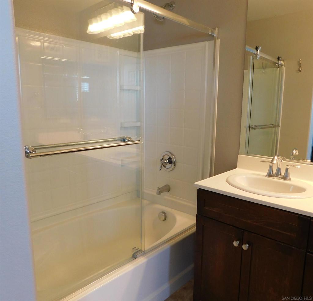1707 Montilla Strret Property Photo 23