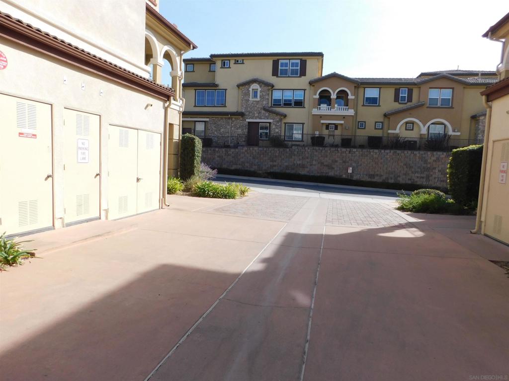 1707 Montilla Strret Property Photo 31