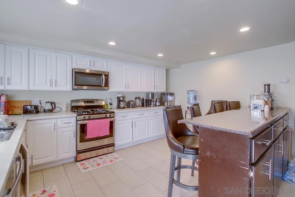 215 217 Willie James Jones Ave Property Photo 22