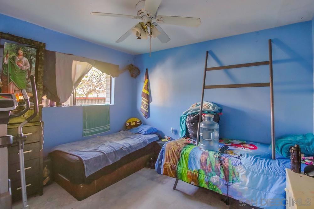215 217 Willie James Jones Ave Property Photo 41