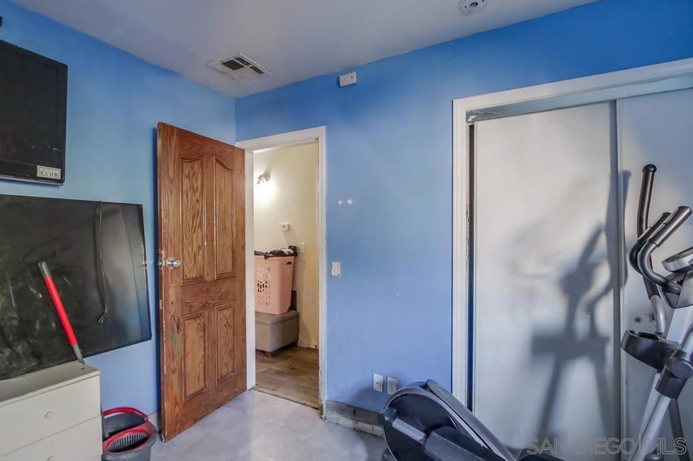 215 217 Willie James Jones Ave Property Photo 42