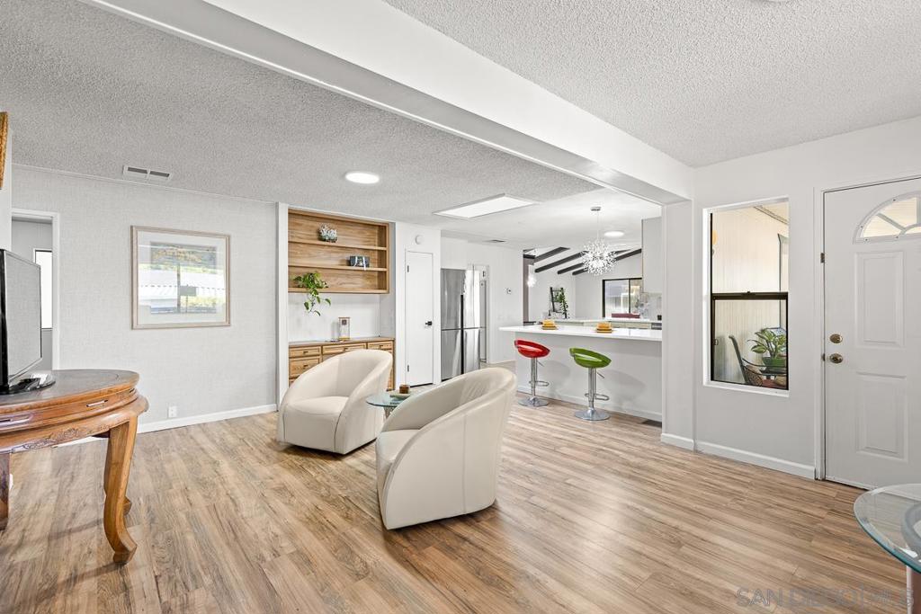 8975 Lawrence Welk Dr Spc 305 Property Photo 17