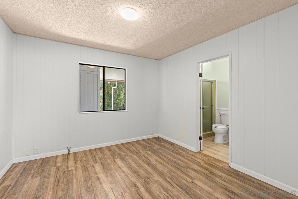 8975 Lawrence Welk Dr Spc 305 Property Photo 21