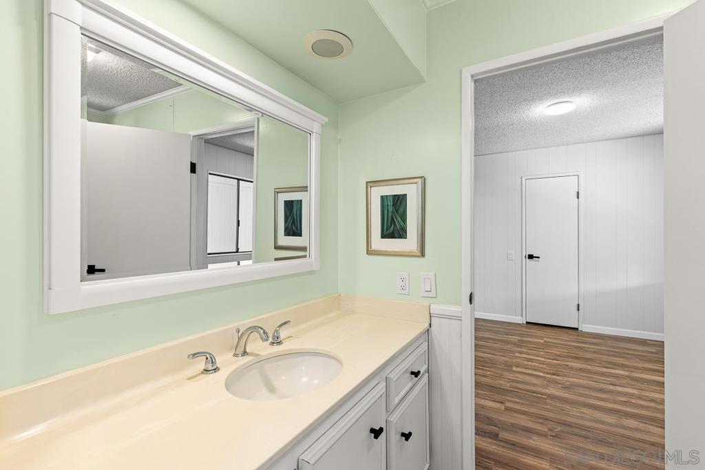 8975 Lawrence Welk Dr Spc 305 Property Photo 22