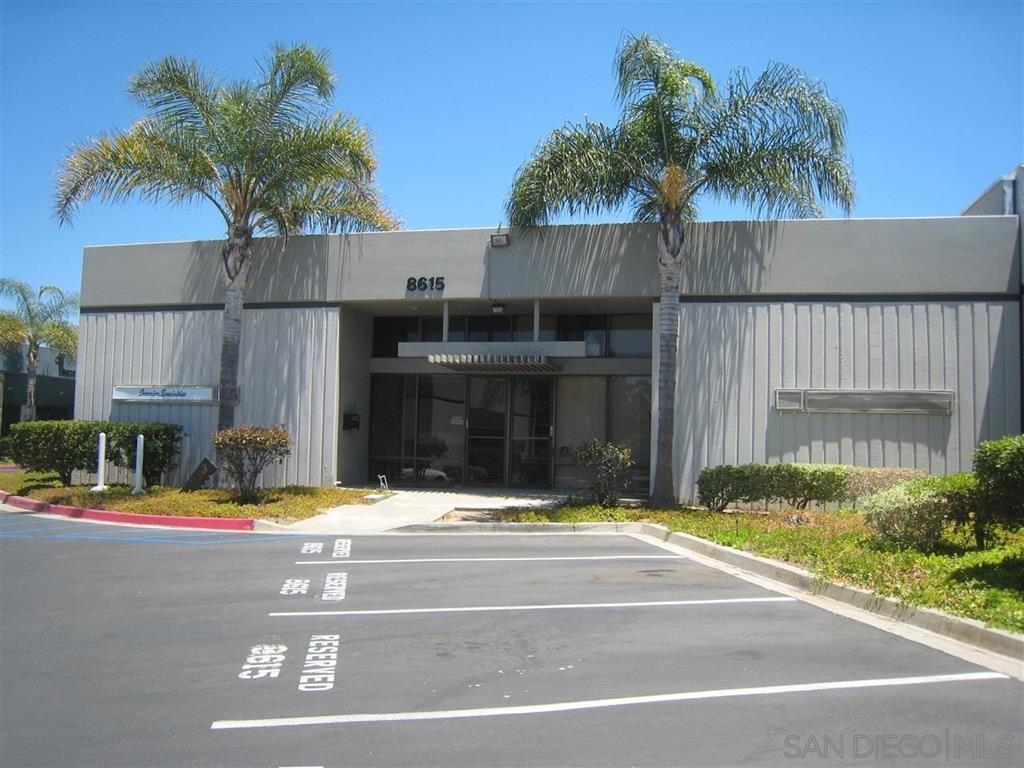 8615 Commerce Ave Property Photo 1