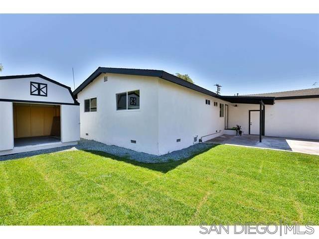 7454 Batista St Property Photo 5