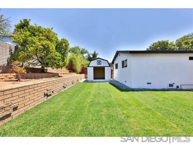 7454 Batista St Property Photo 6