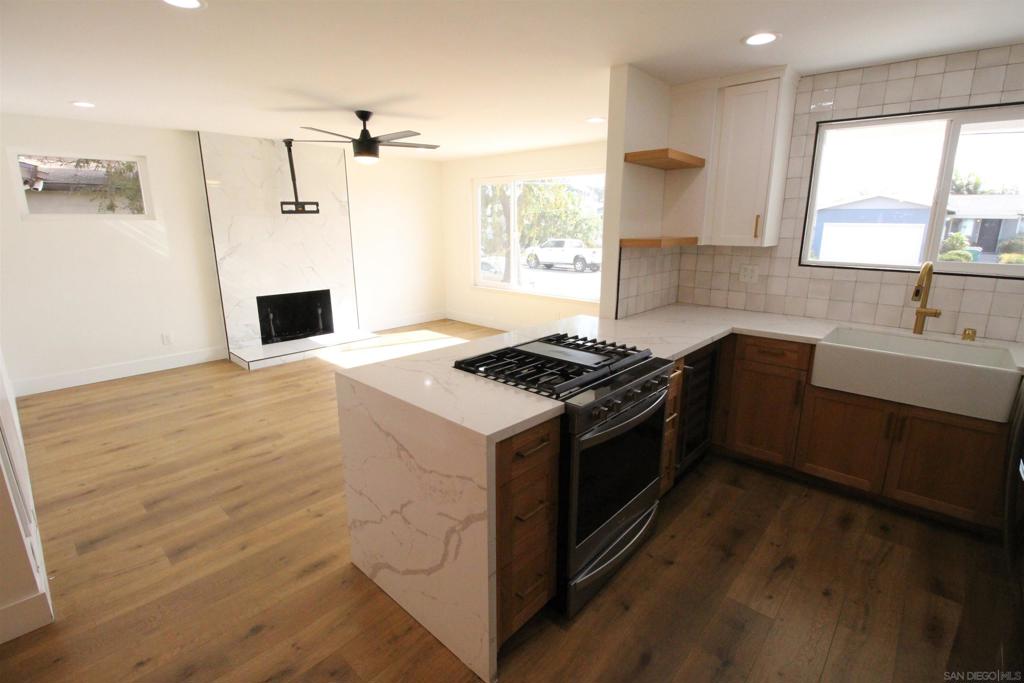 7454 Batista St Property Photo 7