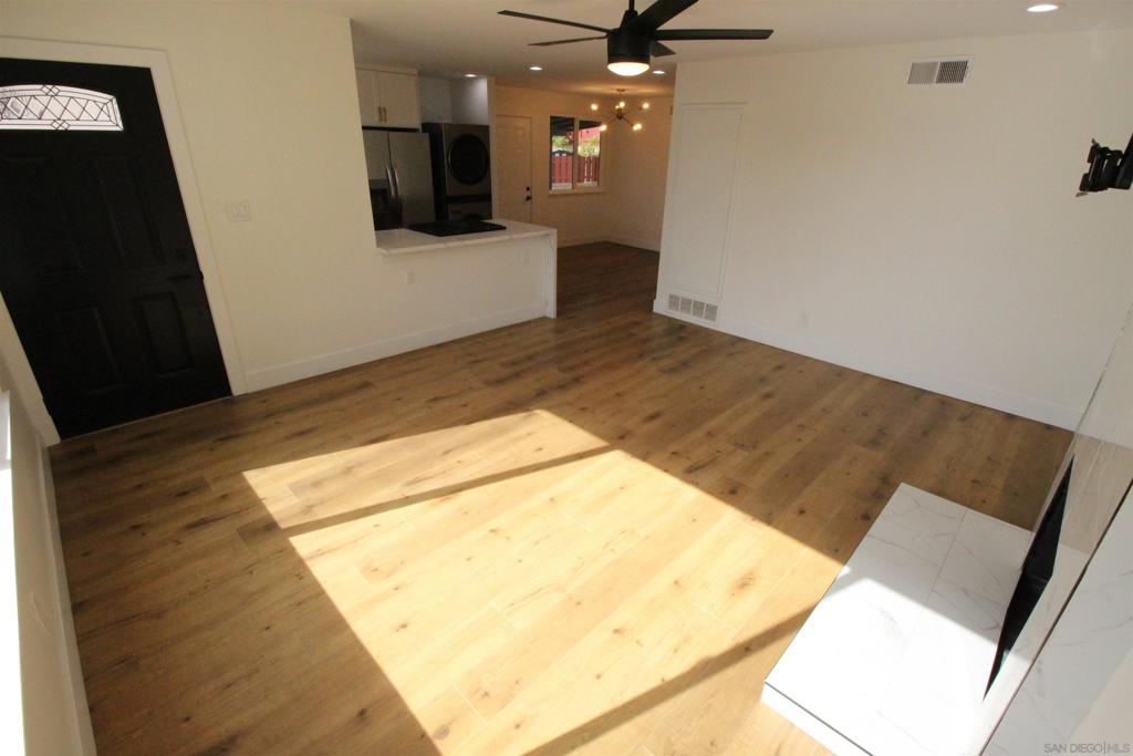 7454 Batista St Property Photo 12