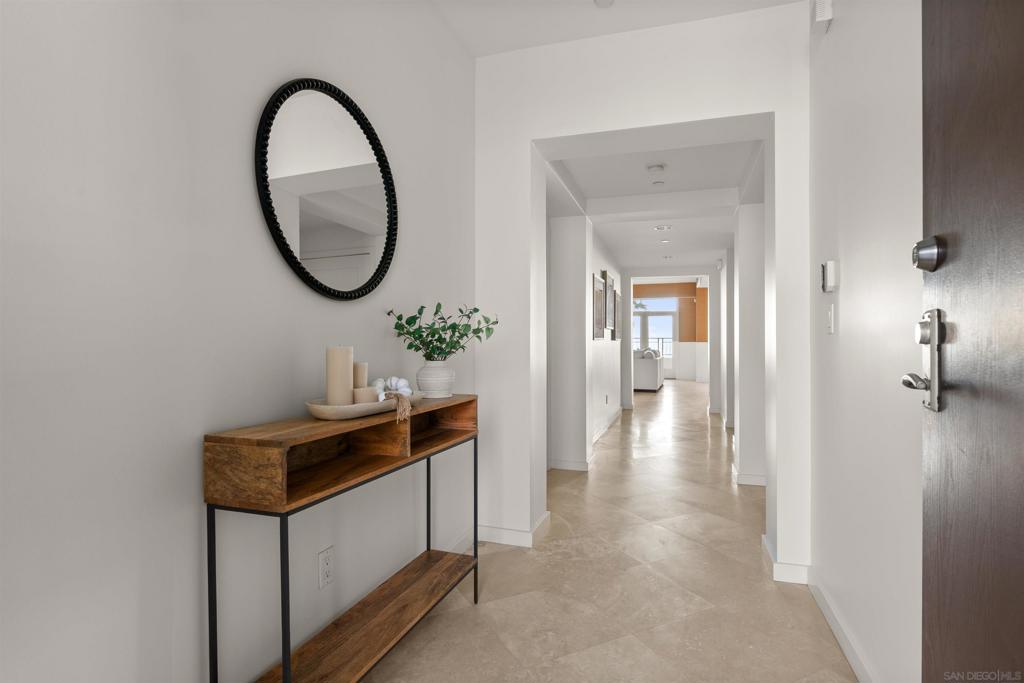 5430 La Jolla Boulevard C302 Property Photo 4