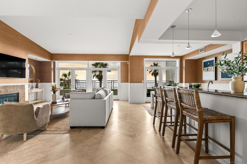 5430 La Jolla Boulevard C302 Property Photo 5
