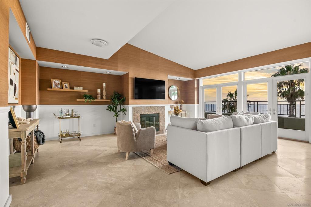5430 La Jolla Boulevard C302 Property Photo 8