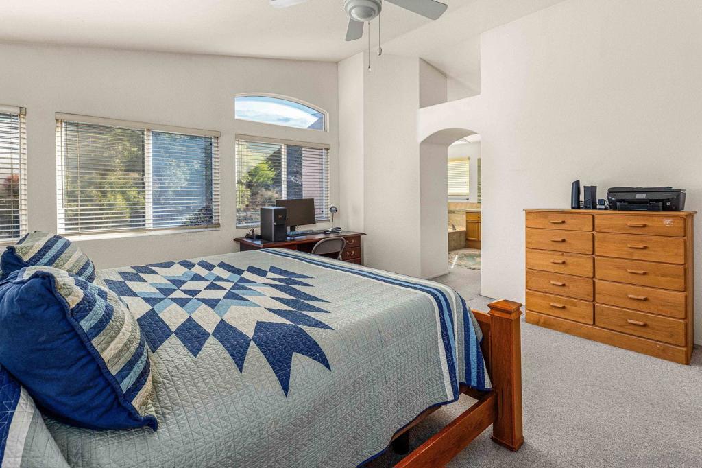 10941 Waterton Road Property Photo 15