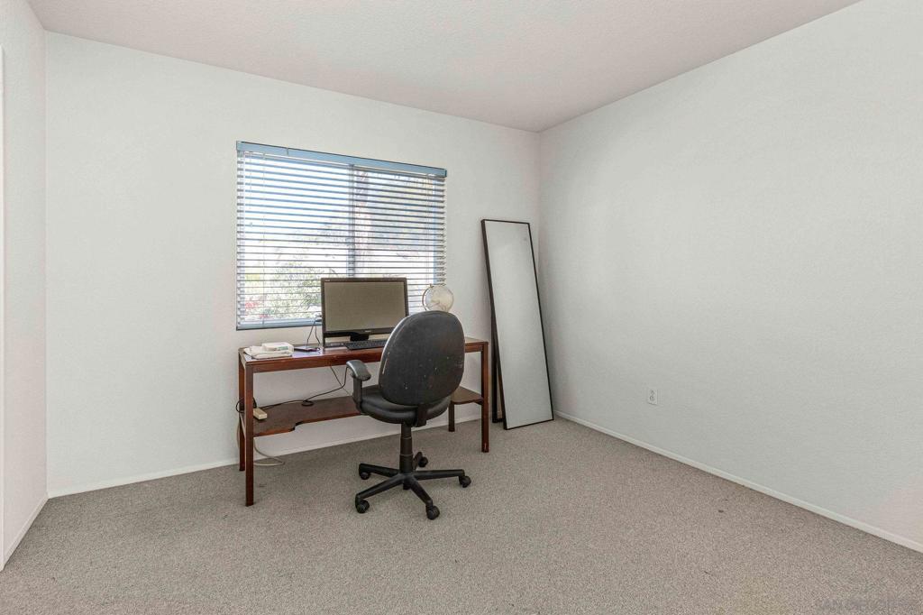 10941 Waterton Road Property Photo 26