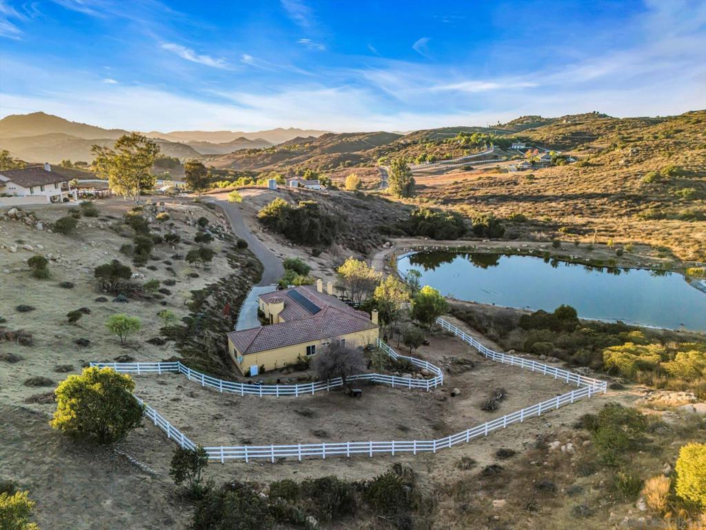 18763 Rangeland Road Property Photo 3