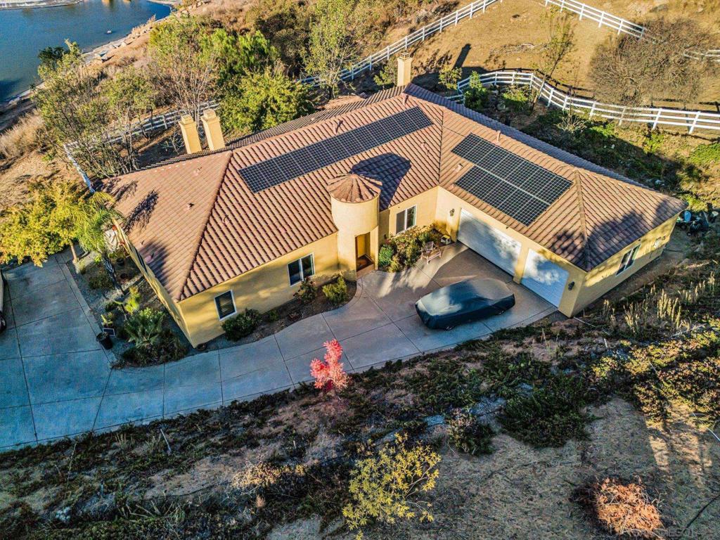 18763 Rangeland Road Property Photo 4