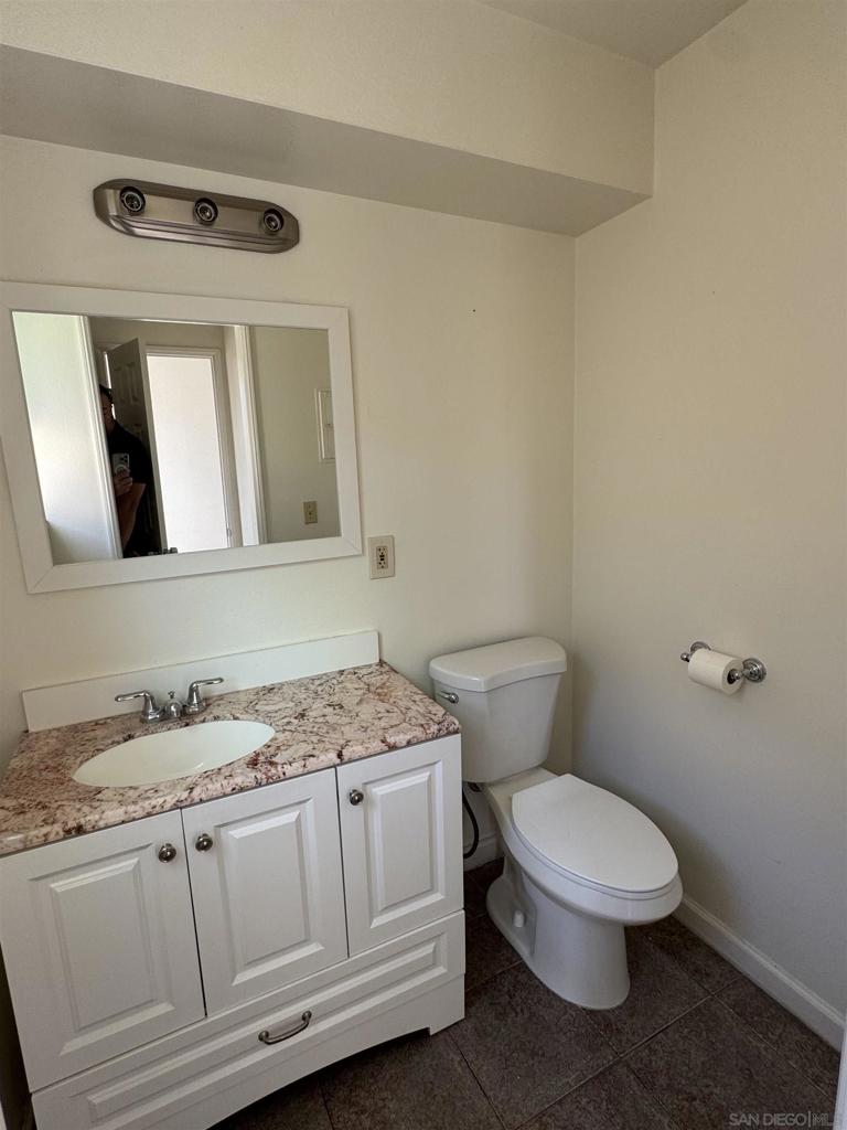 135 Cook St Property Photo 6