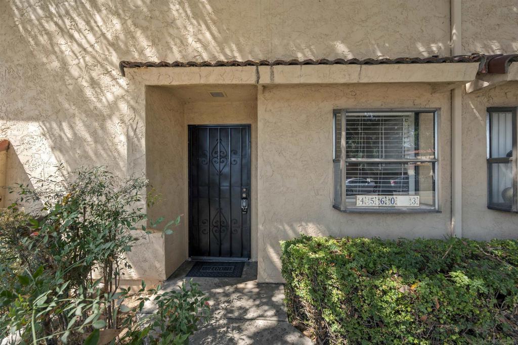 4560 Twain Ave 3 Property Photo 3