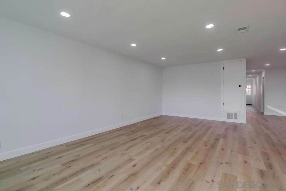 1324 Glencoe Dr Property Photo 4
