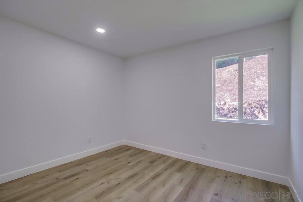 1324 Glencoe Dr Property Photo 32