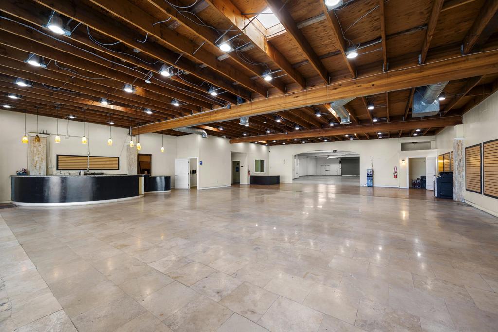 7865 Balboa Ave. Property Photo 17