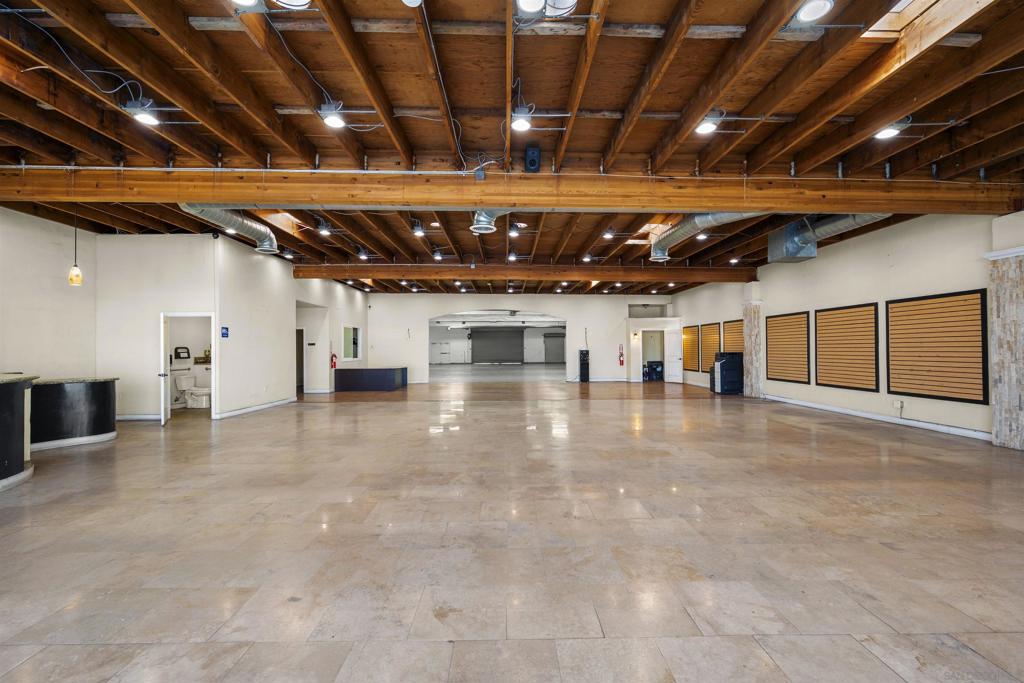 7865 Balboa Ave. Property Photo 18