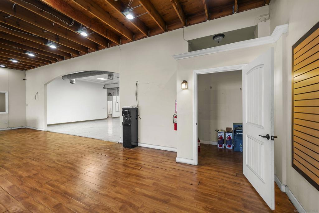 7865 Balboa Ave. Property Photo 30