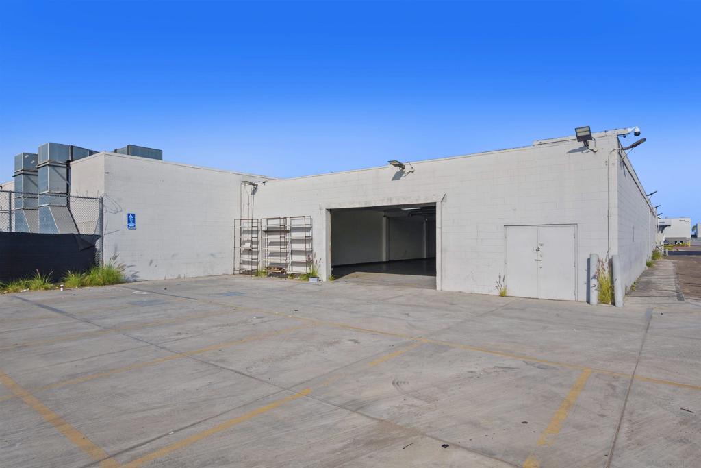7865 Balboa Ave. Property Photo 49