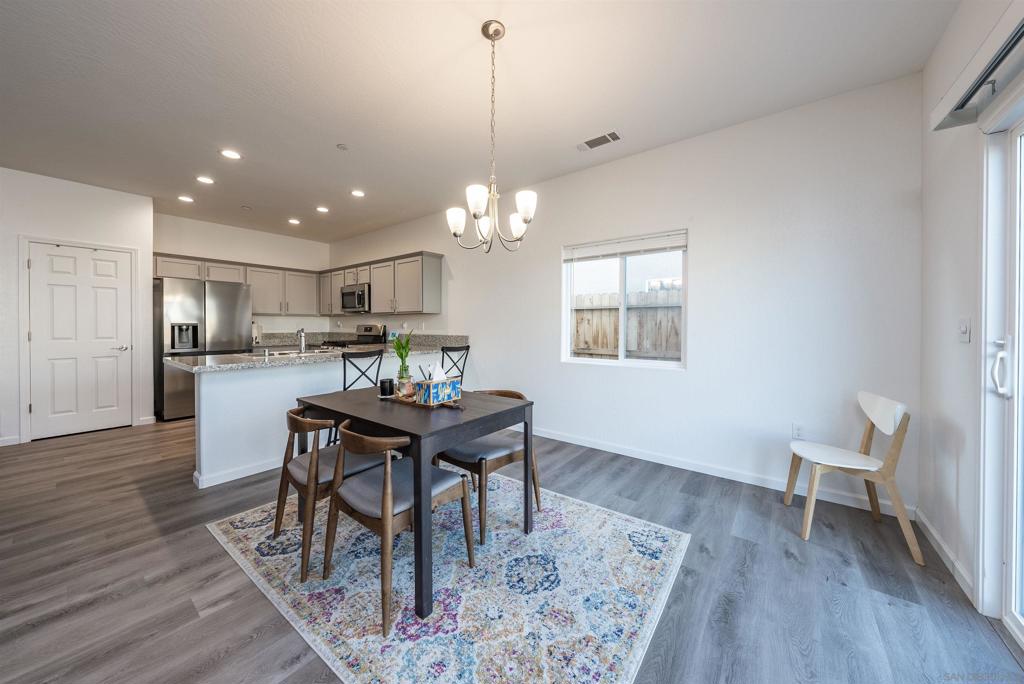 13722 Larkspur Way Property Photo 3