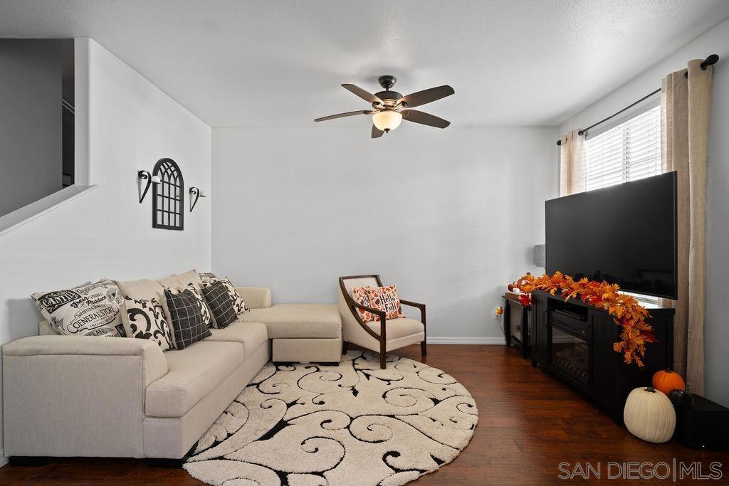 41880 Davenport Way C Property Photo 2