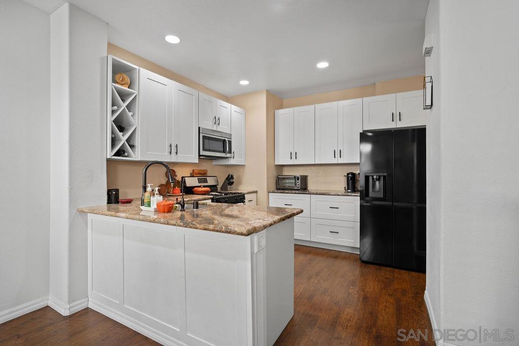 41880 Davenport Way C Property Photo 8