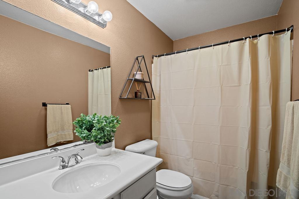 41880 Davenport Way C Property Photo 14