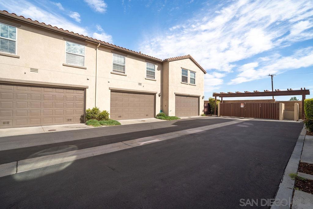 41880 Davenport Way C Property Photo 26