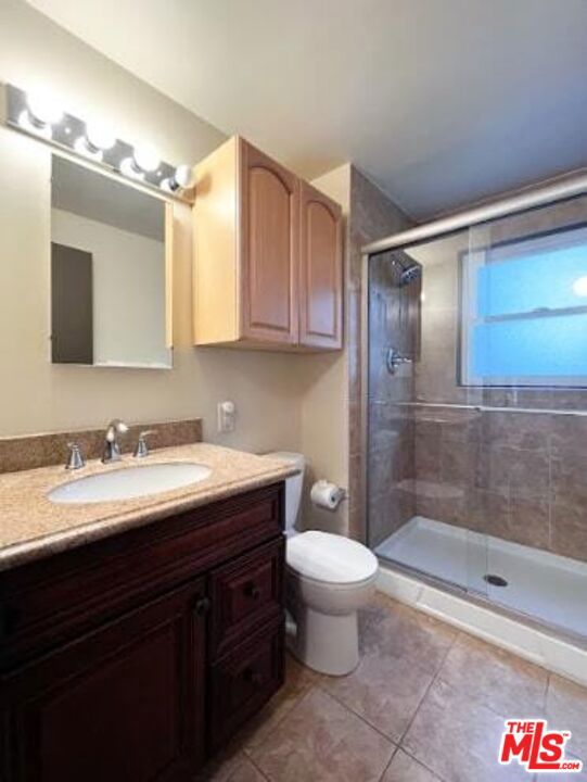 974 Willow Springs Road Property Photo 8