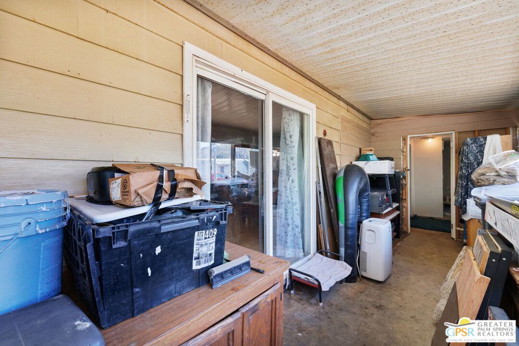 261 Saratoga Lane Property Photo 9