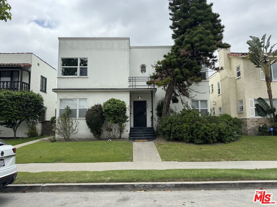 2722 W 43rd Place Property Photo