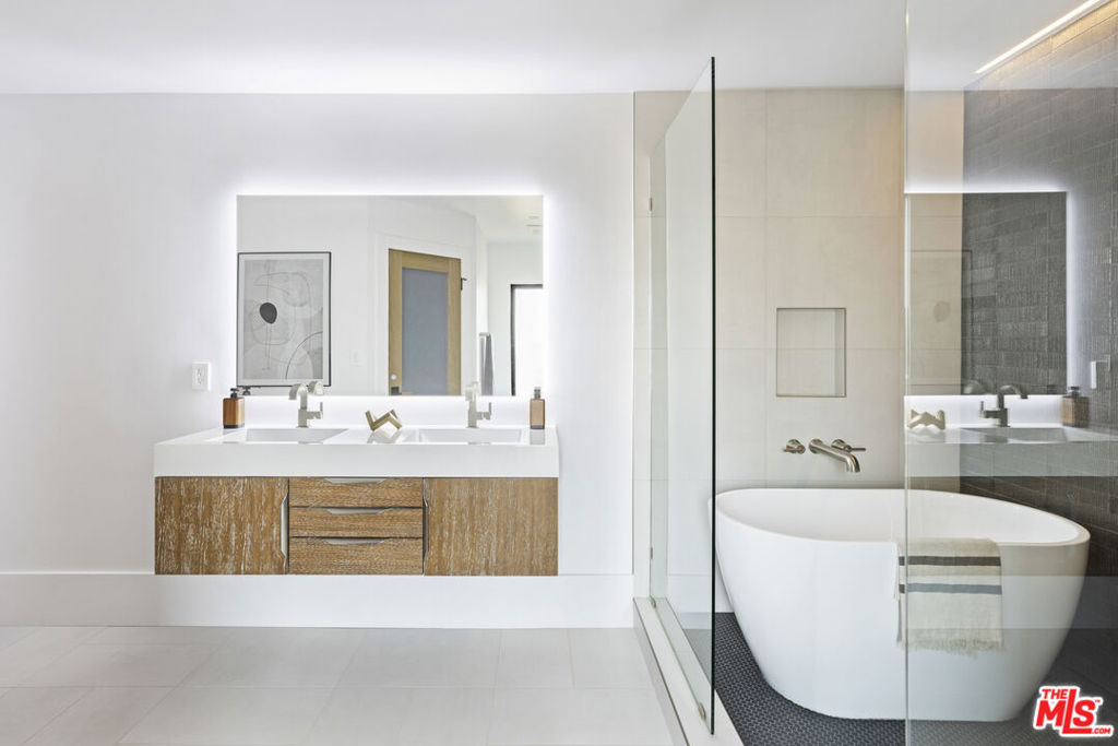12516 Rubens Avenue Property Photo 31