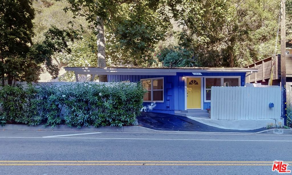 1414 N Beverly Glen Boulevard Property Photo 11