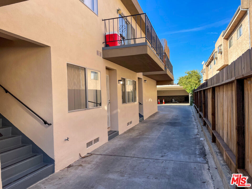 915 Enterprise Avenue Property Photo 11