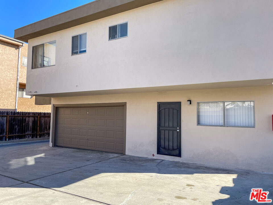 915 Enterprise Avenue Property Photo 12