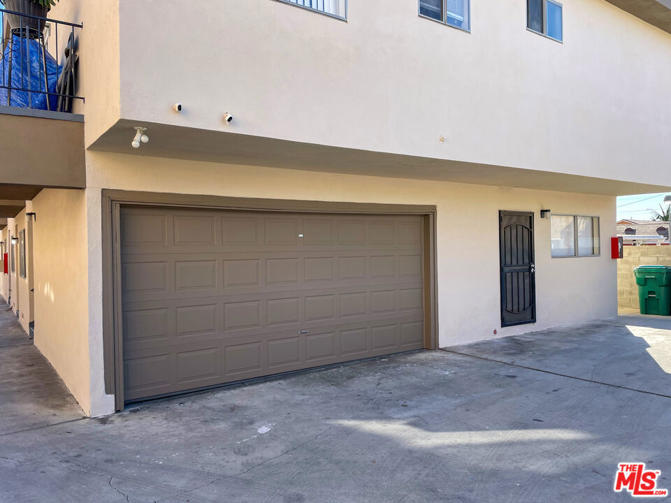 915 Enterprise Avenue Property Photo 14
