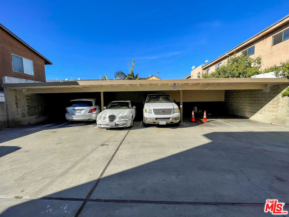 915 Enterprise Avenue Property Photo 15