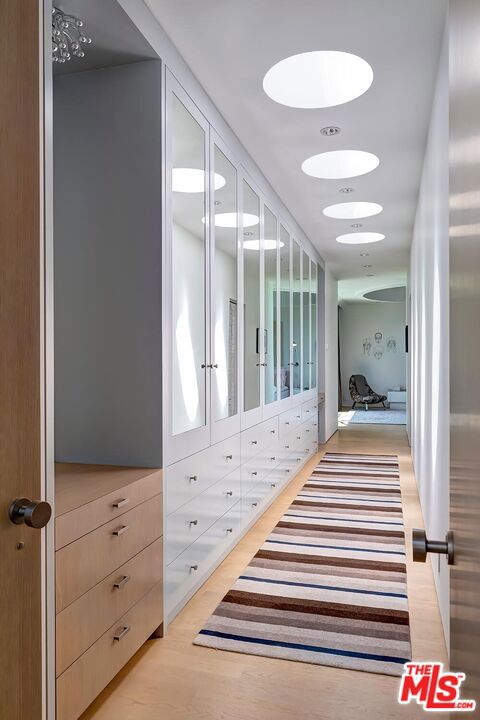 1342 Appleton Way Property Photo 30